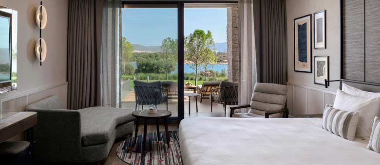 Deluxe Sea View Double 4 Rooms