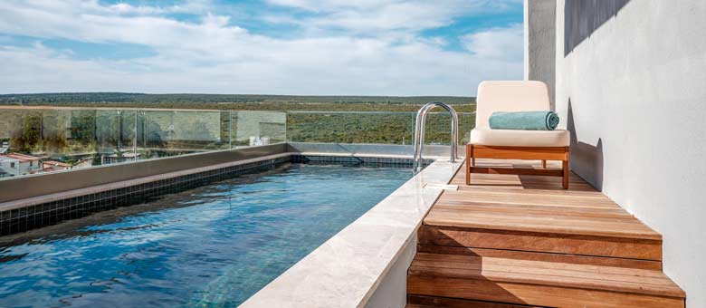 Deluxe Sea View Double 4 Rooms