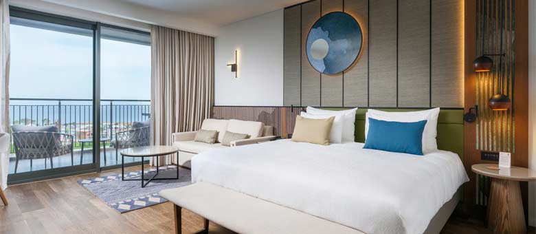 Deluxe Sea View Double 4 Rooms