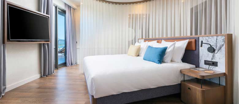 Penthouse with Private Swimming Pool - Sea View