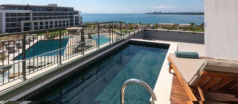 Penthouse Suite with Two Bedrooms & Private Swimming Pool - Sea View