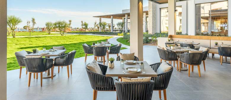 Mansion Bistro Restaurant serving world food to adult guests over 16 years of age