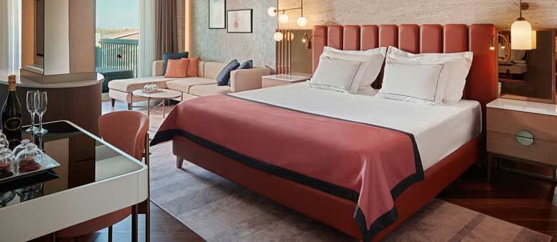 Penthouse Suite Turkish Bath & Jacuzzi