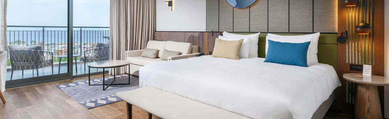 Deluxe Sea View Double 4 Rooms